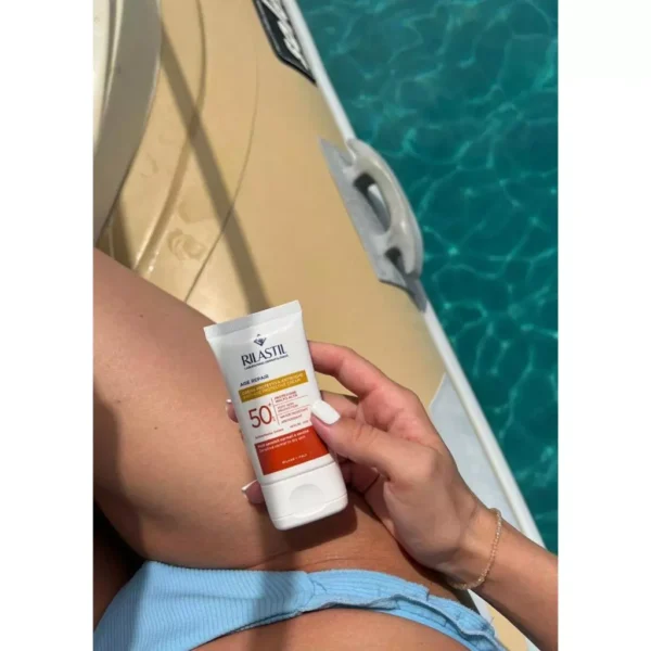 Kem chống nắng chống lão hóa cho mọi loại da Rilastil Sun System PPT Age Repair SPF 50+ 40ml Rilastil Sun System PPT Age Repair 3