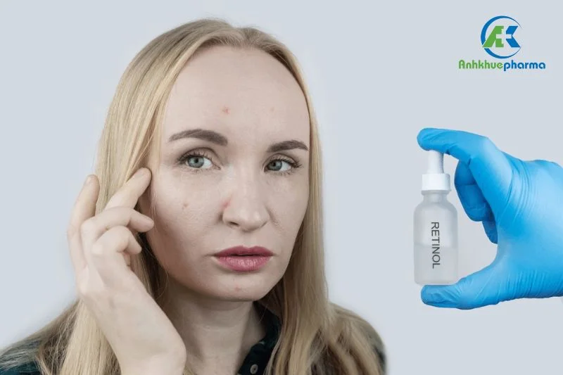 Retinol khiến da trở nên mỏng manh, dễ bị kích ứng và nhạy cảm hơn với ánh nắng mặt trời