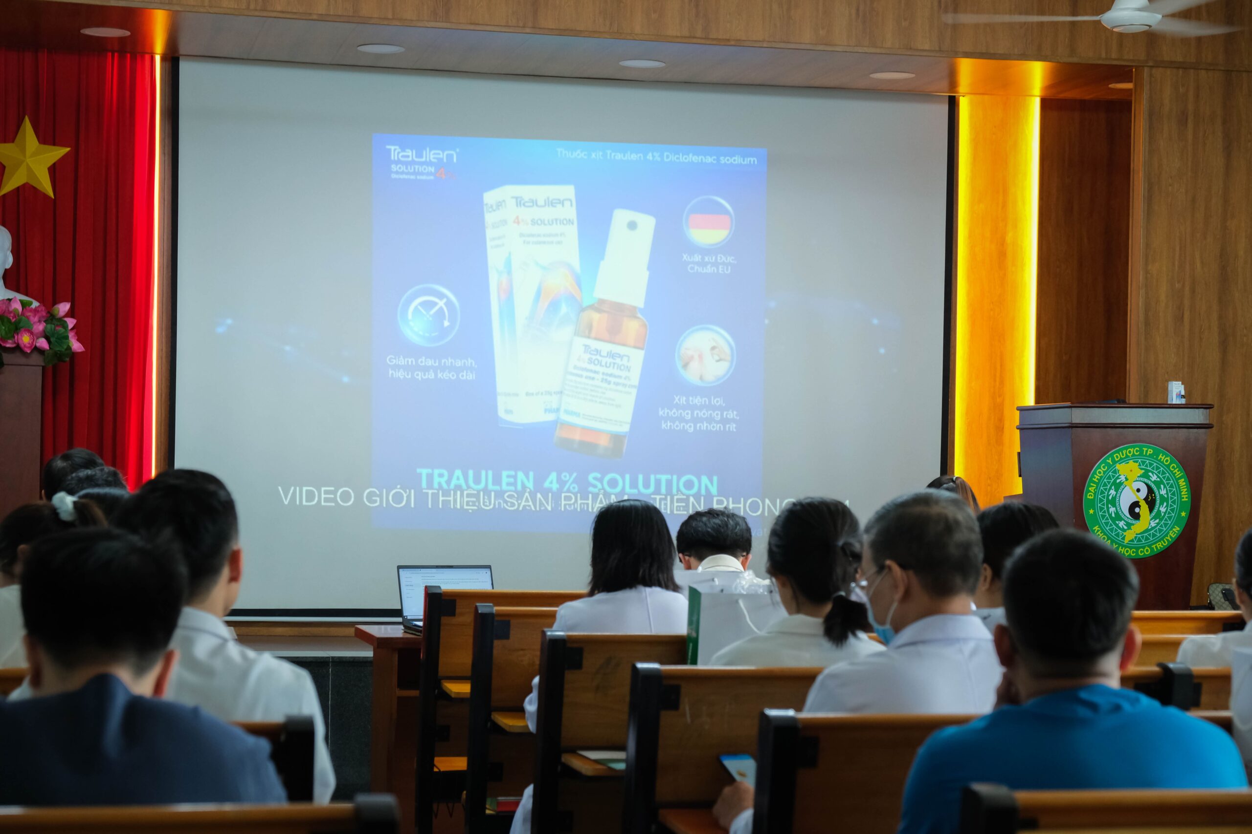 Ra mắt Traulen 4% Solution tại BV ĐH Y Dược TP.HCM - Giải pháp mới trong điều trị đau cơ xương khớp DSCF1720 scaled