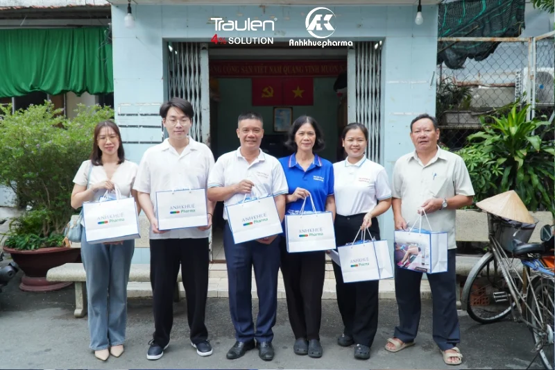 Kỷ niệm 79 năm Ngày Thương binh - Liệt sĩ: Anh Khuê Pharma thành kính tri ân – Gìn giữ đạo lý “uống nước nhớ nguồn” Kỷ niệm 79 năm Ngày Thương binh - Liệt sĩ: Anh Khuê Pharma thành kính tri ân – Gìn giữ đạo lý “uống nước nhớ nguồn” Traulen thuong binh liet sy 3 1