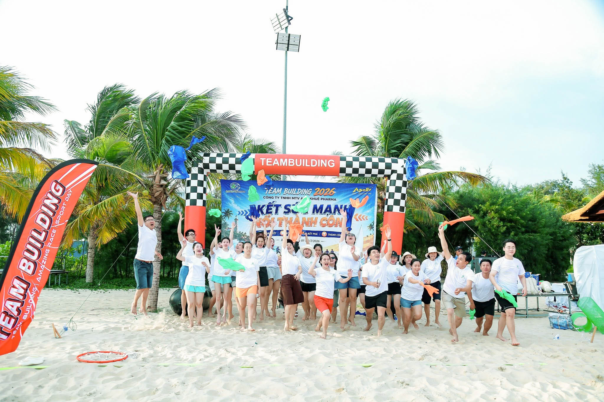 Recap chuyến Team Building 2026 của Anh Khuê Pharma: Gắn kết đồng đội – Lan tỏa năng lượng Recap chuyến Team Building 2026 của Anh Khuê Pharma: Gắn kết đồng đội – Lan tỏa năng lượng anh khue pharma 7